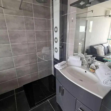Envie - Heliopolis L 7 - Luxe - 2 Personnes شقة